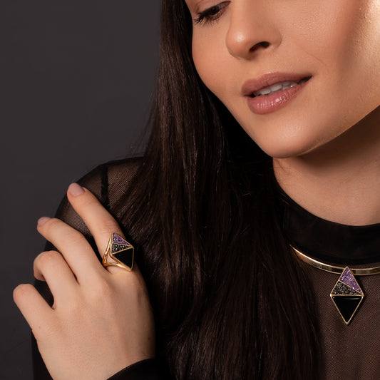 Choker Ursula em Turmalina Negra, Pirita e Howlita Branca | Ametís