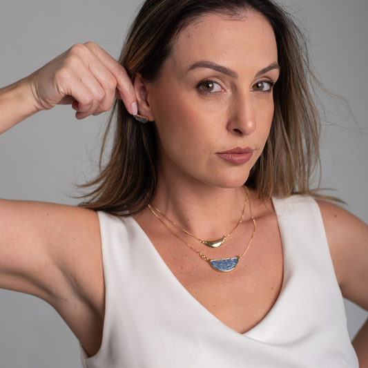 Colar Amábile em Cianita Azul | Ametís