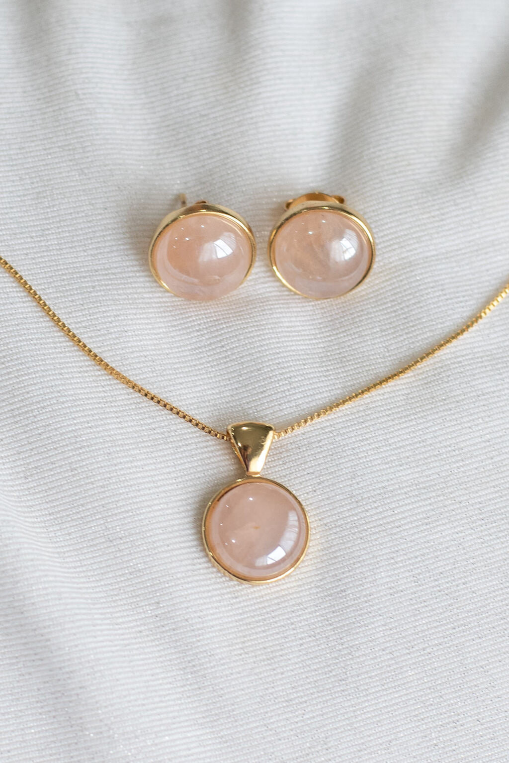 Brinco Clássico em Quartzo Rosa | Ametís